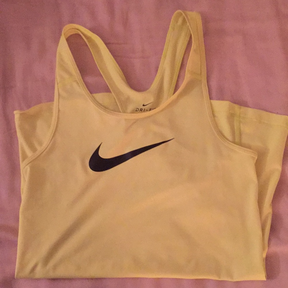 Nike tank top size XS... excellent condition